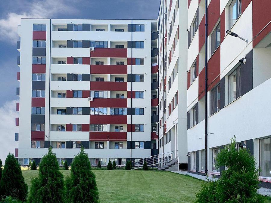 Militari Comfort Studio Rosu Exterior photo